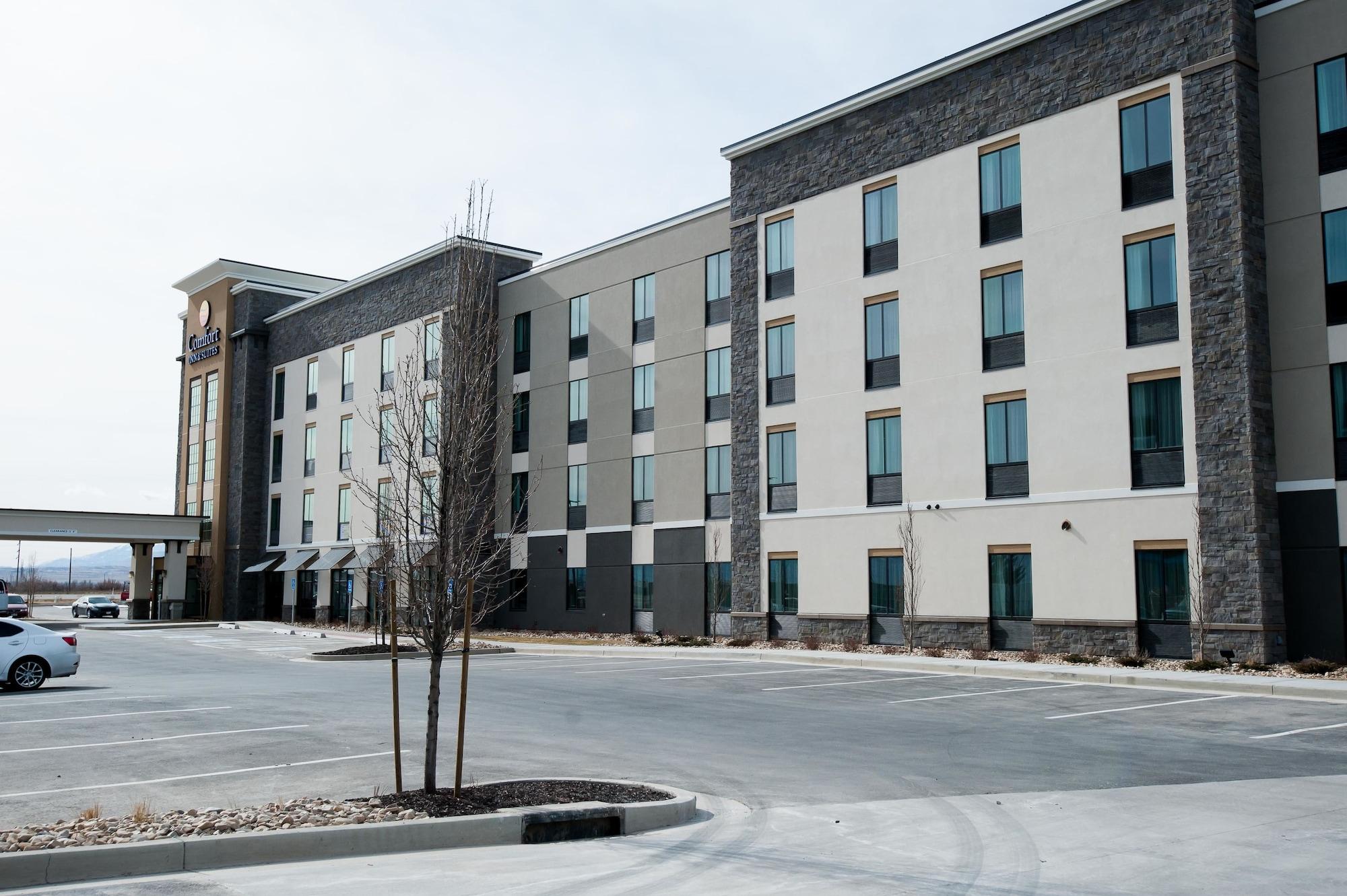 Comfort Inn & Suites Salt Lake City Airport Extérieur photo