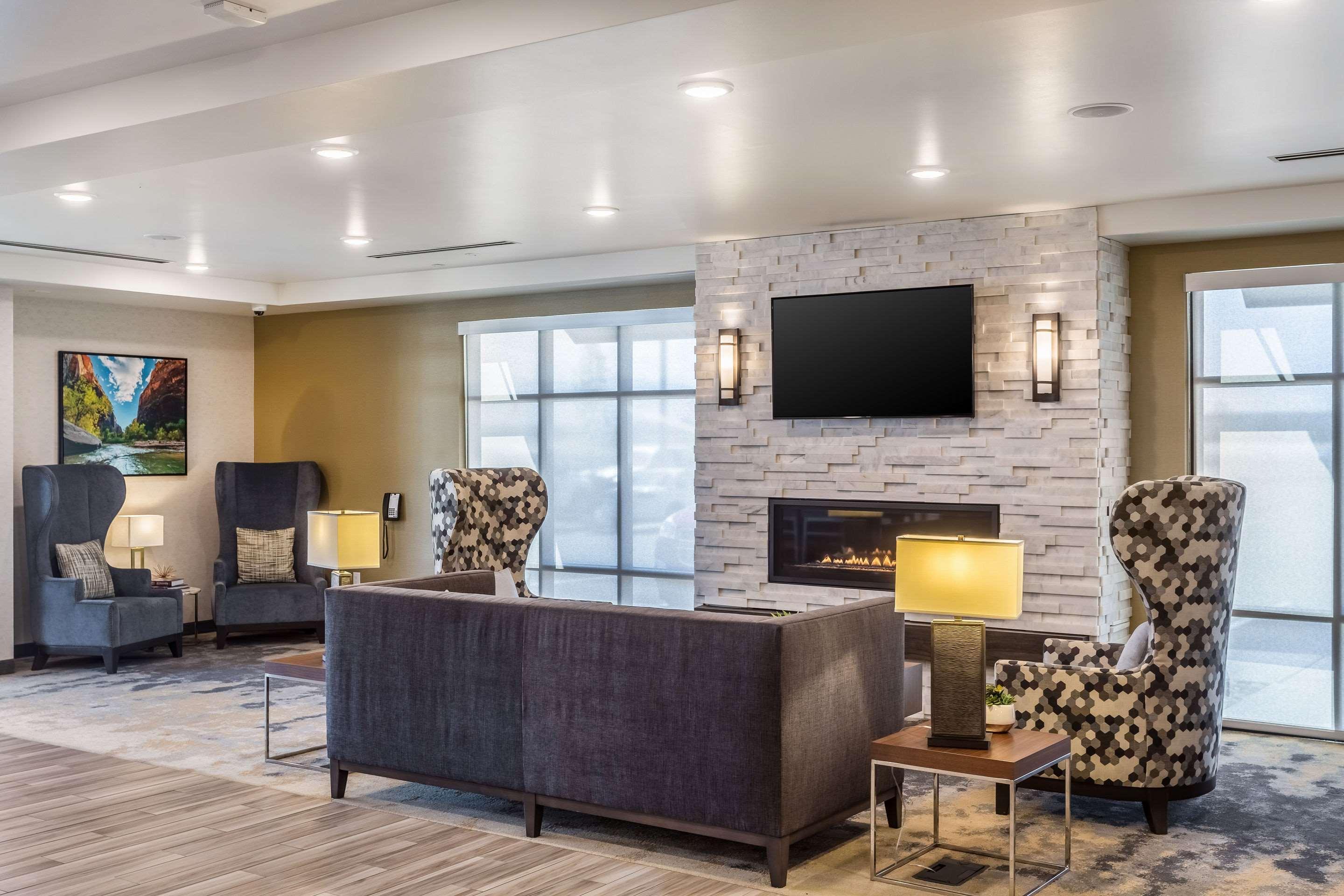 Comfort Inn & Suites Salt Lake City Airport Extérieur photo